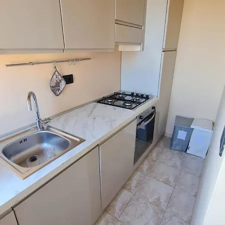 Miramare - Con Posto Auto Apartman *